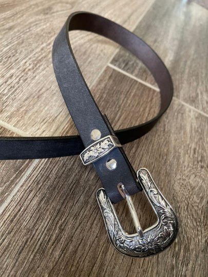 Leather Belt with Antique Silver Western Floral Buckle Set (1-inch Width)